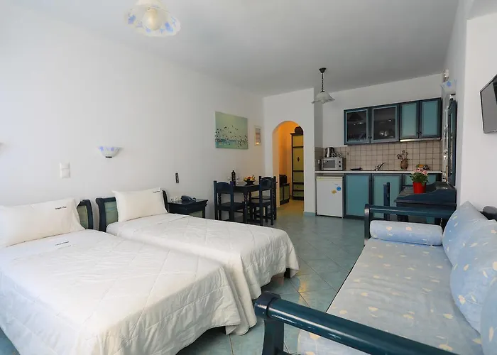 Armonia By Grispos 게스트하우스 Schoinoussa